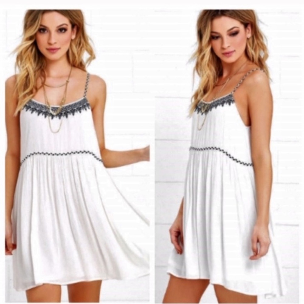 Lulus Flowy white mini dress